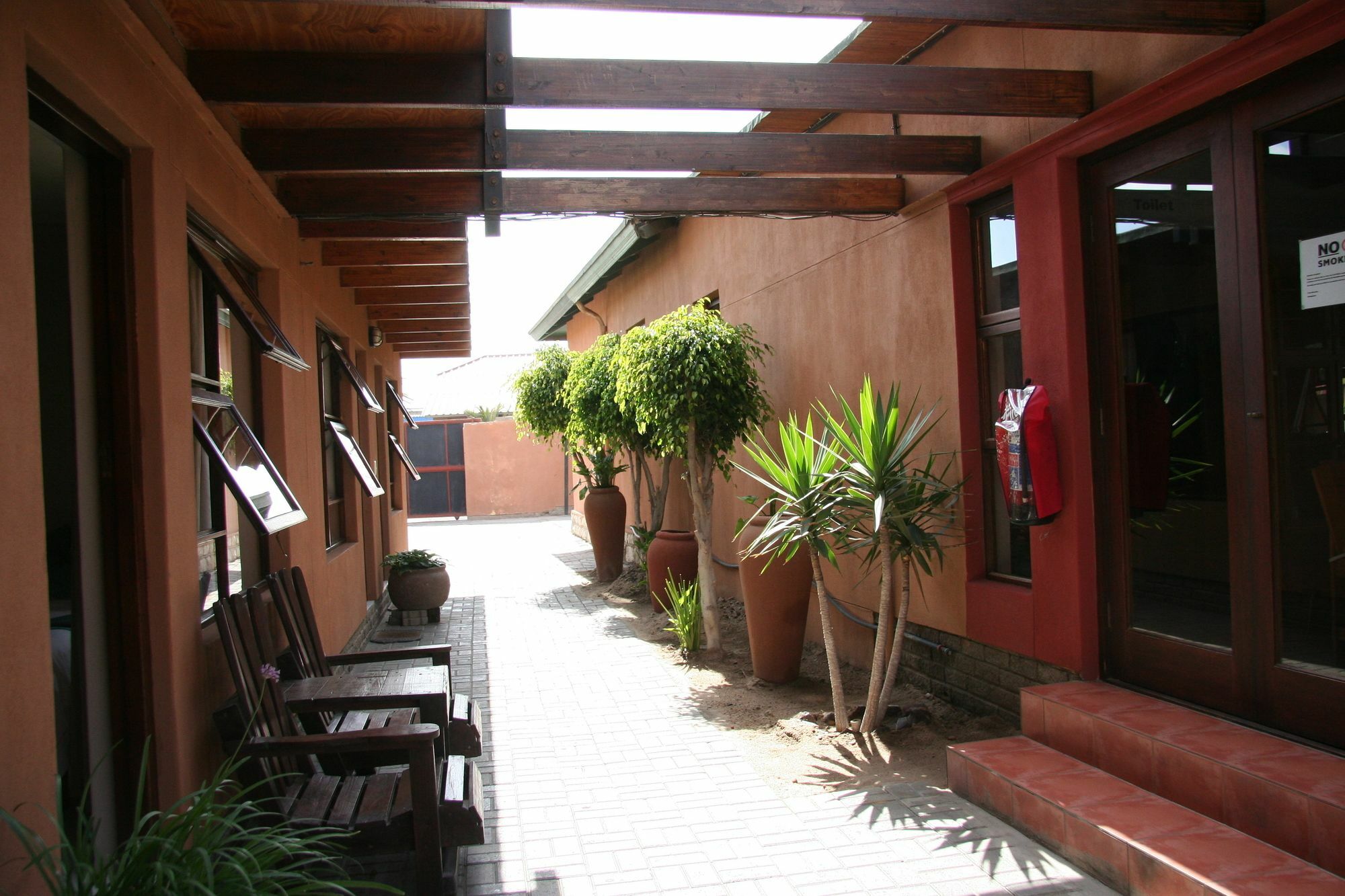 Dunedin Star Guesthouse Swakopmund Ngoại thất bức ảnh